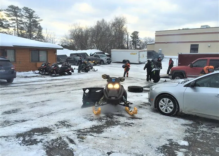 Northwoods Inn & Suites Minocqua